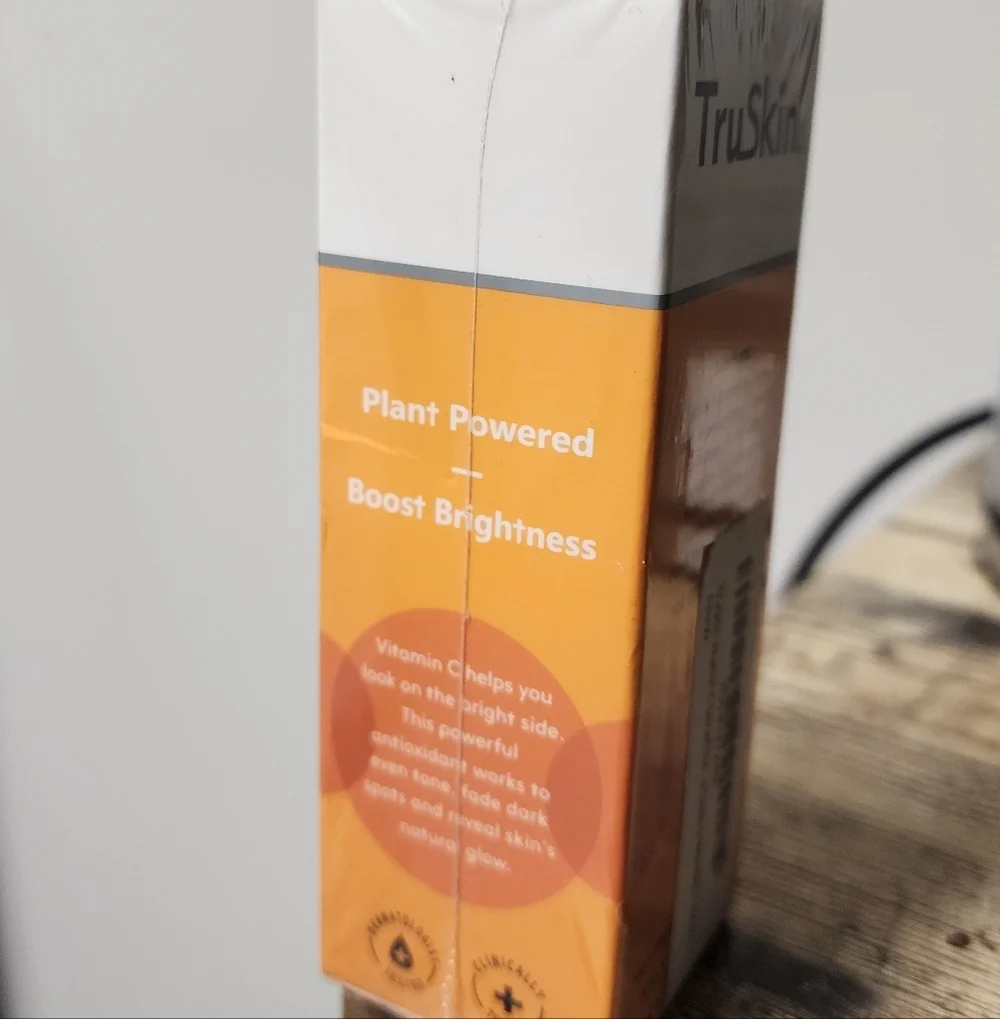 TruSkin Glow Vitamin C Facial Serum Brightens And Evens Tone New